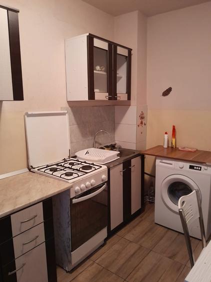 Apartament 2 camere de inchiriat cartier armatei etaj 1 - 7