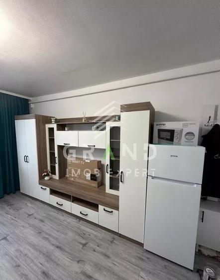 Garsonieră semidecomandată, mobilată în Mărăști