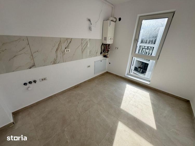 Apartament cu 3 camere decomandat în Fundeni