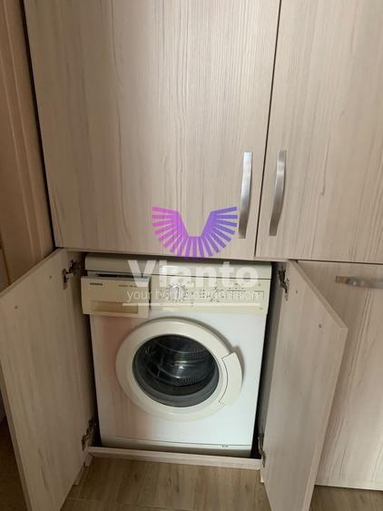Apartament cu 3 camere decomandat, mobilat în Vasile Aaron
