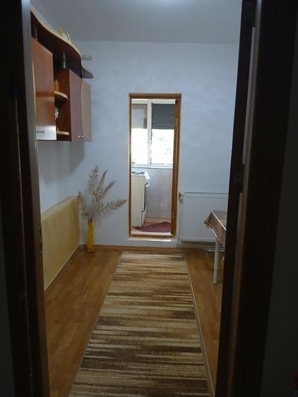 Apartament cu 2 camere decomandat în Orizont