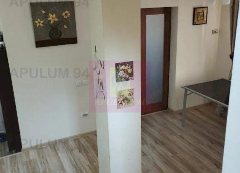 Casă cu 5 camere cu Teren 229 Mp în Mușcel
