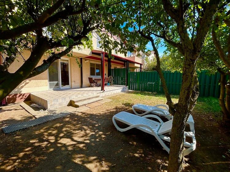 Duplex cu 5 camere cu Canalizare în Iancu Nicolae