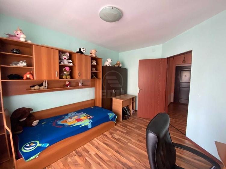 Apartament cu 2 camere decomandat în Florești