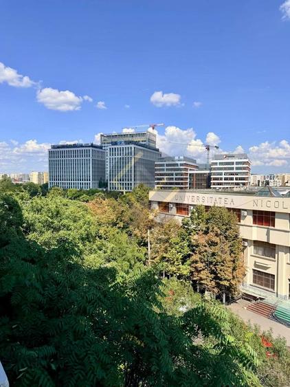 Apartament cu 3 camere decomandat, mobilat în Timpuri Noi