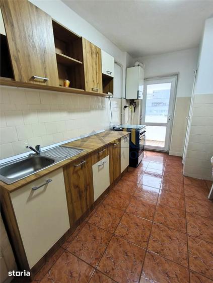 Apartament cu 3 camere decomandat în Unirii Sud