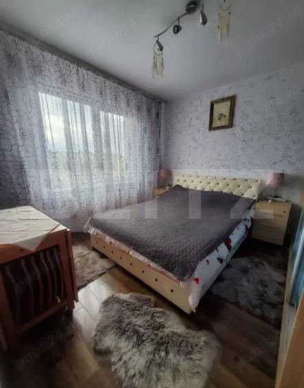 Apartament cu 3 camere decomandat, mobilat în Luduș