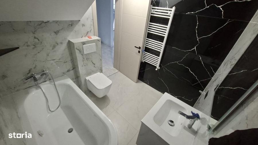 Casă cu 4 camere în Rediu