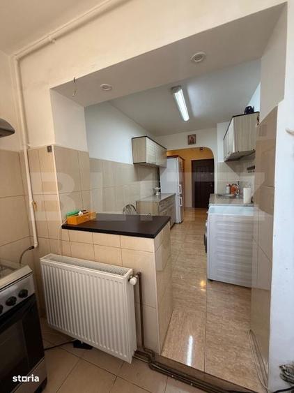 Apartament cu 2 camere semidecomandat în Micro 6