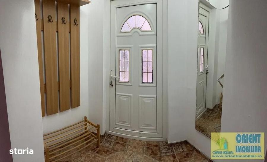 Casă cu 4 camere cu Teren 250 Mp în Cumpăna