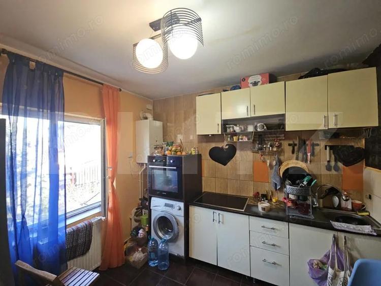 Casă cu 3 camere cu Teren 500 Mp în Holboca
