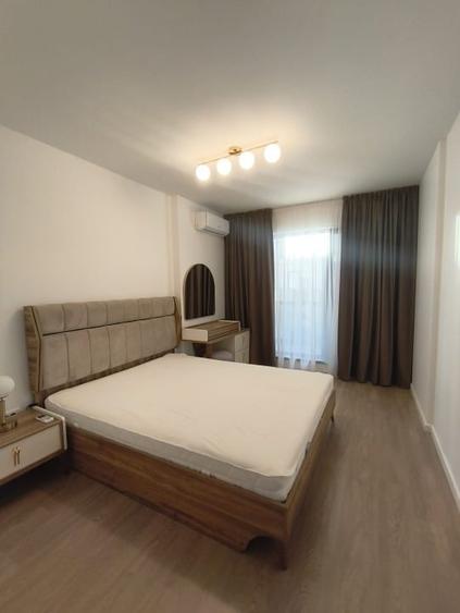 Apartament cu 2 camere decomandat, mobilat în Central