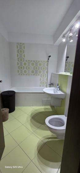 Apartament cu 2 camere decomandat, mobilat în Podul de Fier