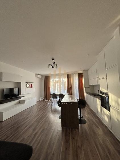 Apartament cu 2 camere decomandat, mobilat în Ultracentral