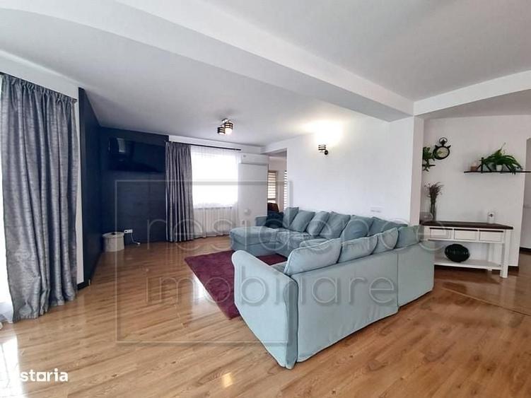 Casă cu 4 camere decomandat în Europa