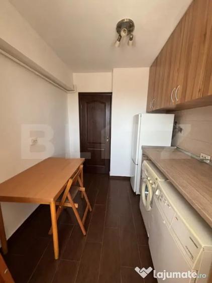 Apartament cu 3 camere decomandat în Gheorghe Doja