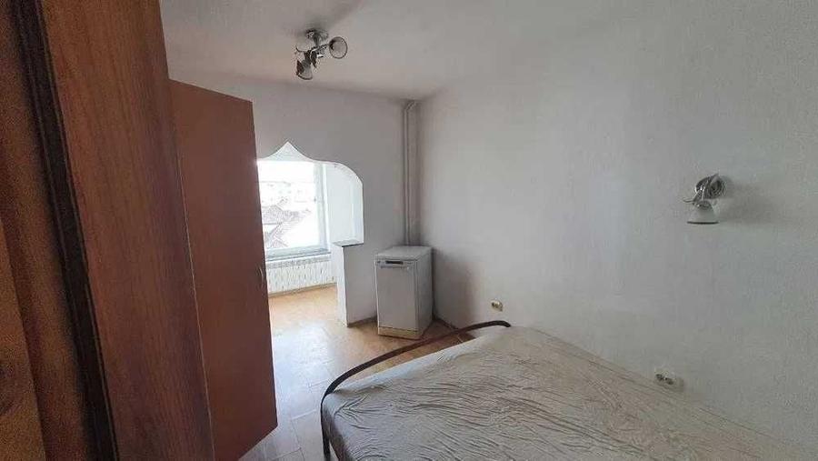 Apartament mobilat cu 3 camere de inchiriat in Radauti - 4