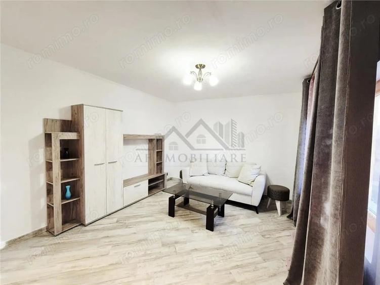 Casă cu 4 camere cu Teren 108 Mp în Filiași