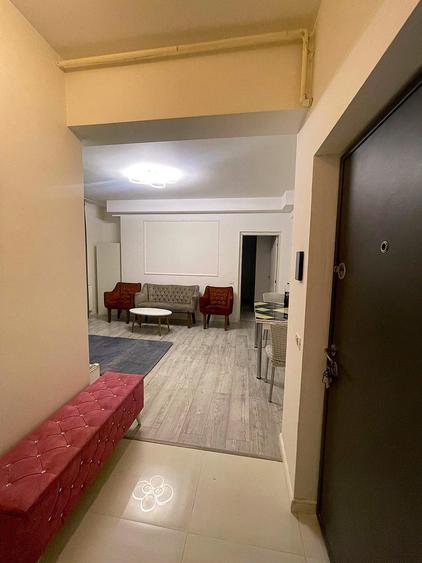 Apartament cu 2 camere semidecomandat în Fundeni