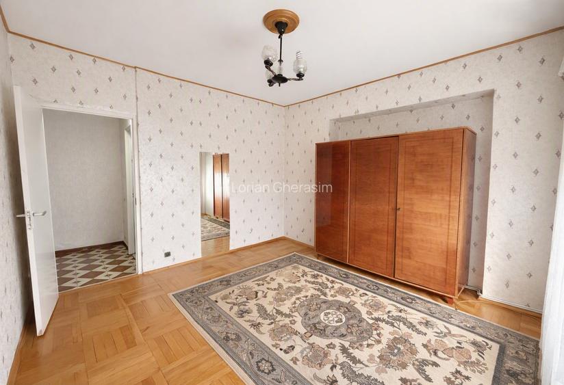3 camere decomandat 80 MP - etaj 3 cu lift - CUG Providența - bloc 1989