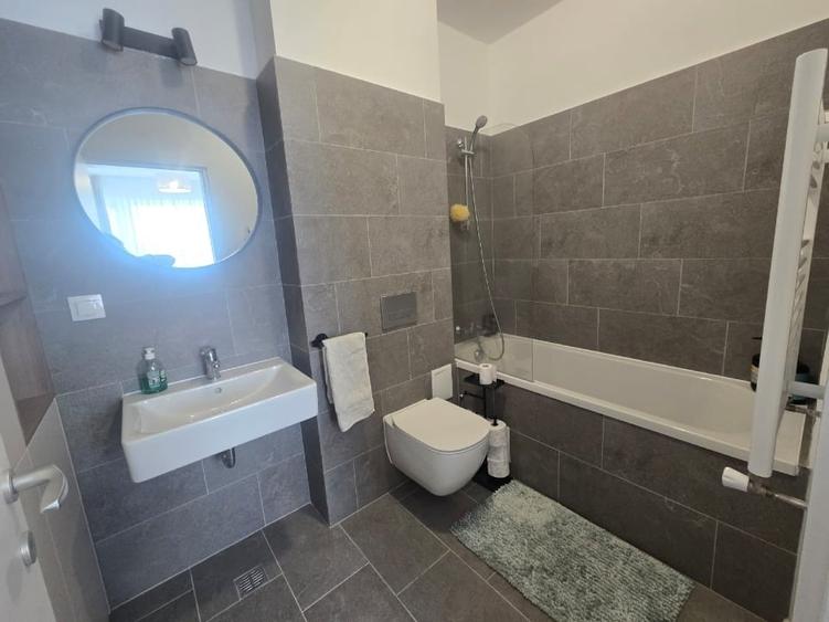 Apartament cu 2 camere semidecomandat, mobilat în Chitila
