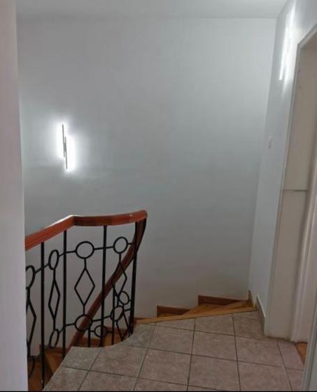 Apartament cu 4 camere decomandat în Unirii