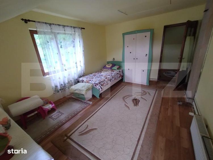 Casă cu 3 camere decomandat în Șieu