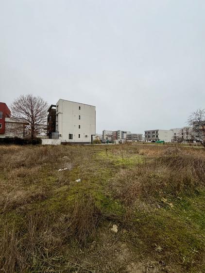 Teren Construcții intravilan de 600 mp, în Central