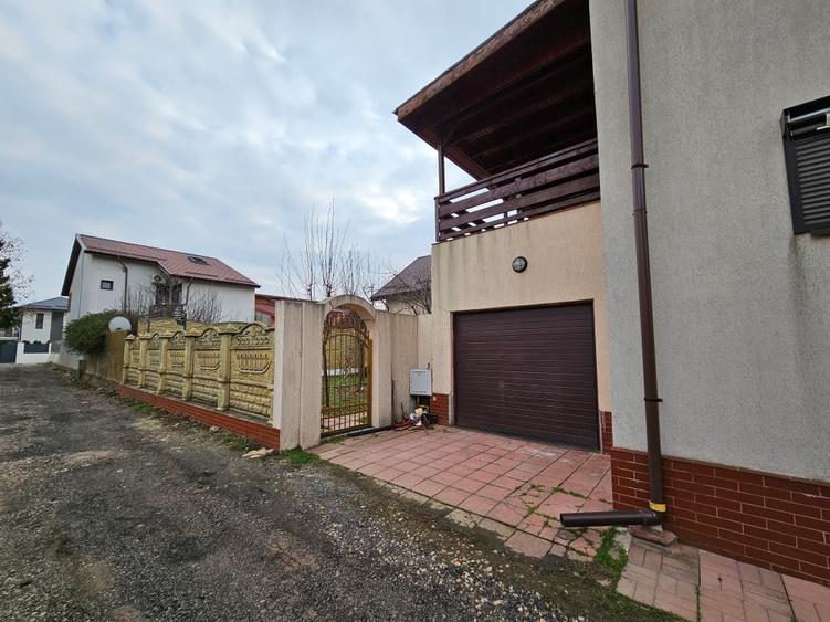 Casă individuală cu 6 camere cu Canalizare în Chiajna