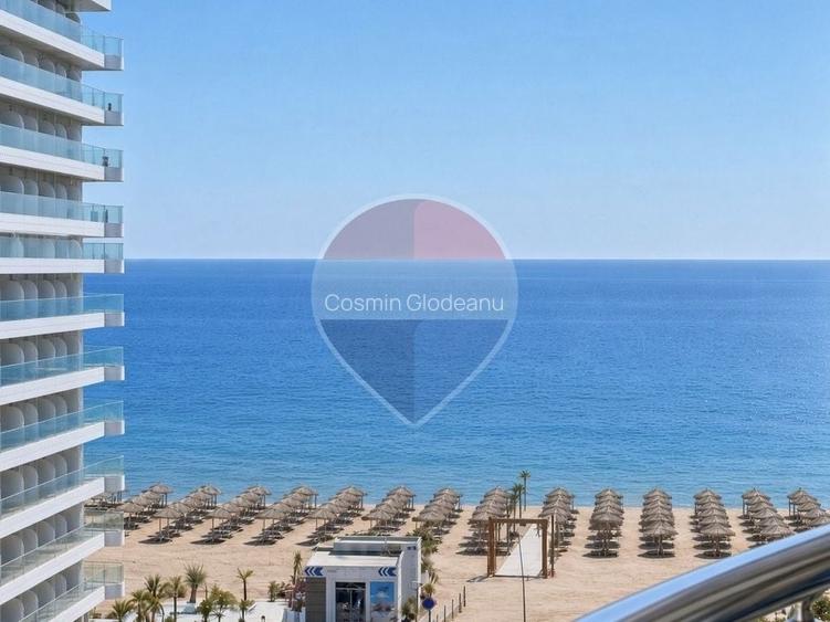 Imobil cu terasa dubla | prima linie la mare | Complex cu piscina