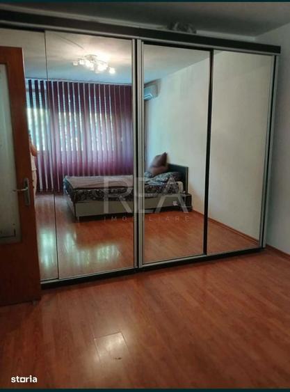 2 Camere Decomandat 53 mp | Centrala Proprie | Loc Parcare | - 3