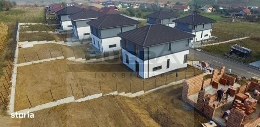 Casă cu 4 camere în Luna