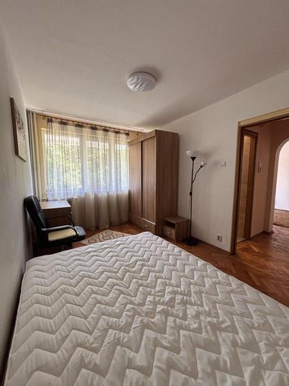 Apartament cu 2 camere semidecomandat în Drumul Taberei
