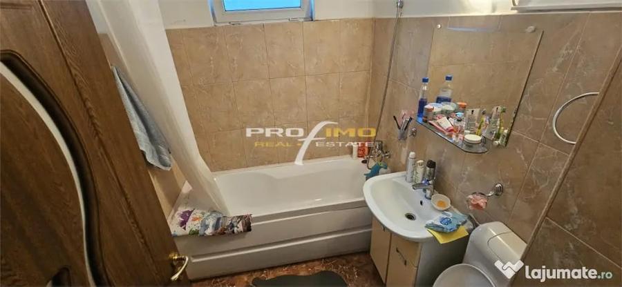 Apartament cu 2 camere semidecomandat în City Park Mall