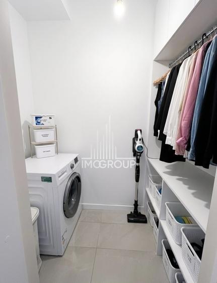 Apartament cu 3 camere decomandat, mobilat în Florești