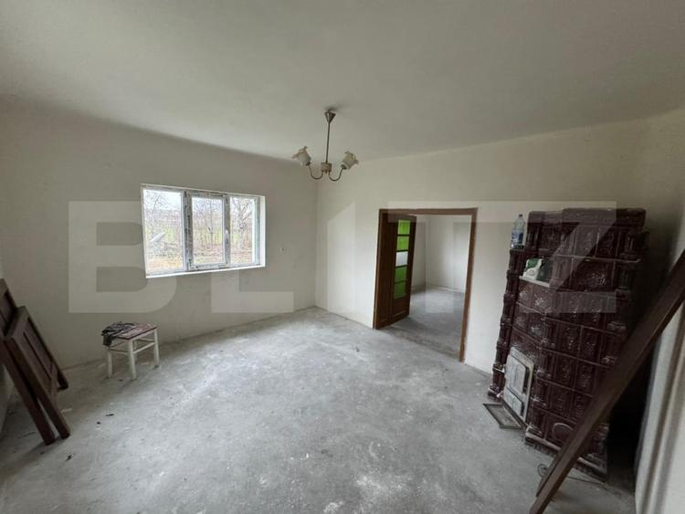 Casă individuală cu 3 camere cu Teren 2050 Mp în Exterior Est