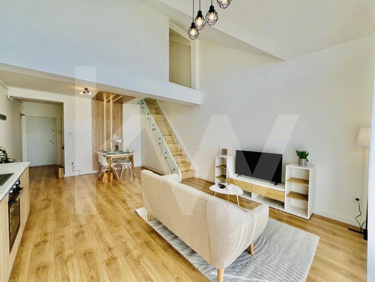 Apartament cu 2 camere semidecomandat în Cristian