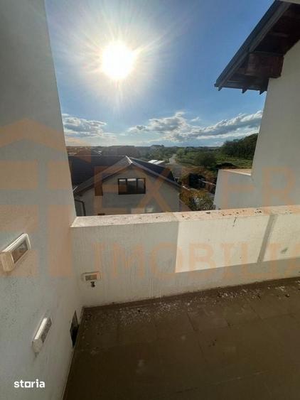 Apartament cu 4 camere în Central