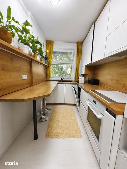 Apartament cu 3 camere în Aleea Carpați