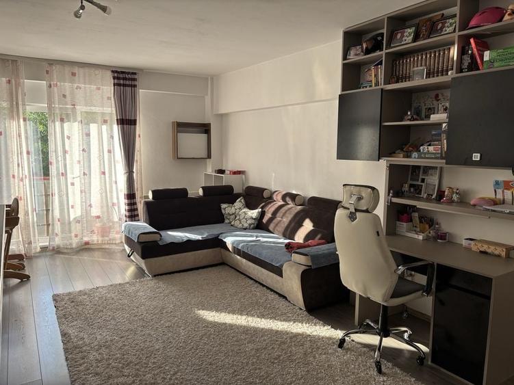 Apartament cu 2 camere în Lotrioara