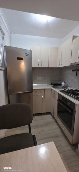 Apartament cu 2 camere semidecomandat în Șagului