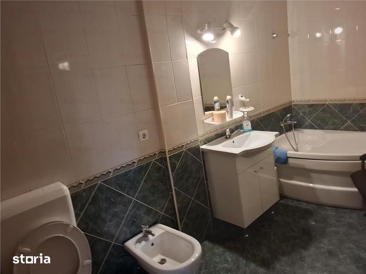 Vanzare apartament 3 camere | Stefan cel Mare | Piata Gemeni | zona su - 13