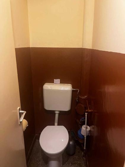 Apartament cu 3 camere decomandat în Săsar