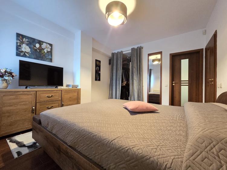 Apartament cu 2 camere semidecomandat în Siderurgiștilor