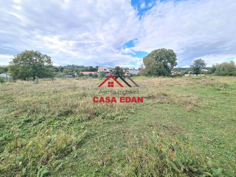 Teren de 3750 mp, în Central