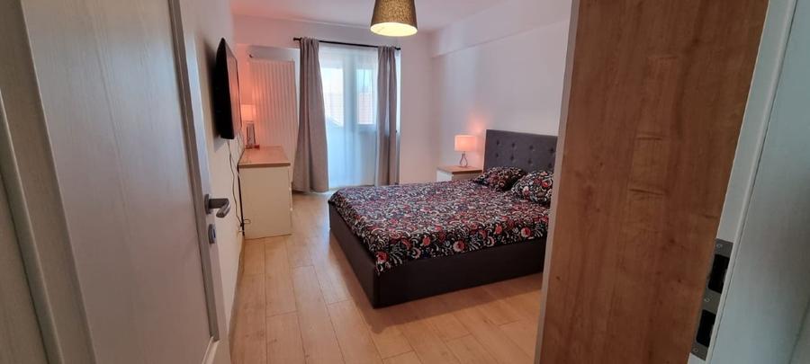 Apartament cu 2 camere decomandat, mobilat în Mihai Bravu