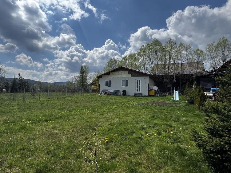Casă cu 2 camere în Central