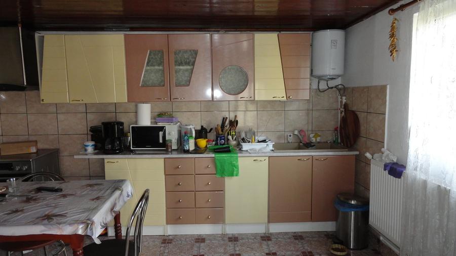 Casă individuală cu 4 camere cu Teren 1168 Mp în Baia de Arieș