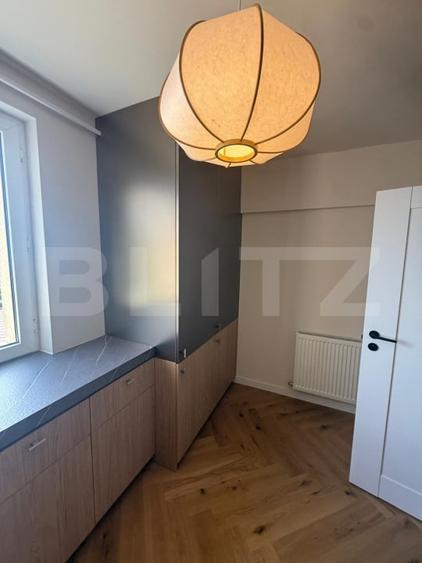 Apartament cu 2 camere decomandat, mobilat în Ultracentral