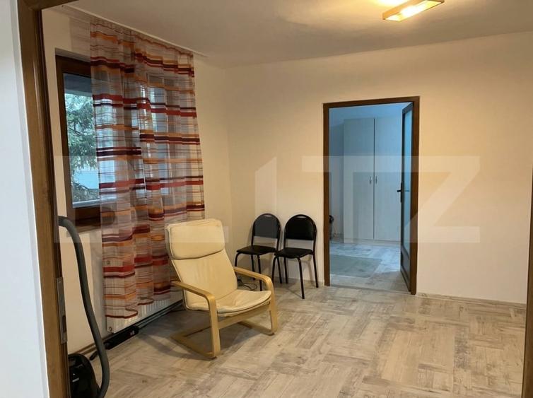 Apartament cu 2 camere semidecomandat, mobilat în Central